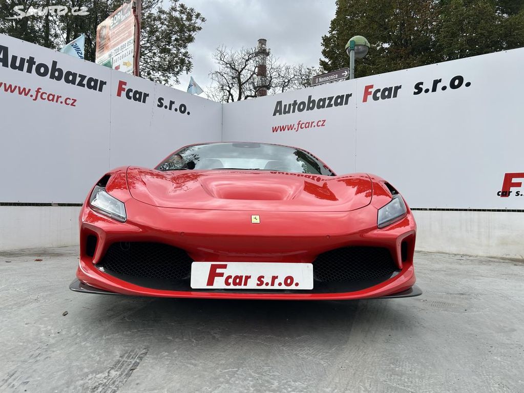 Ferrari F8