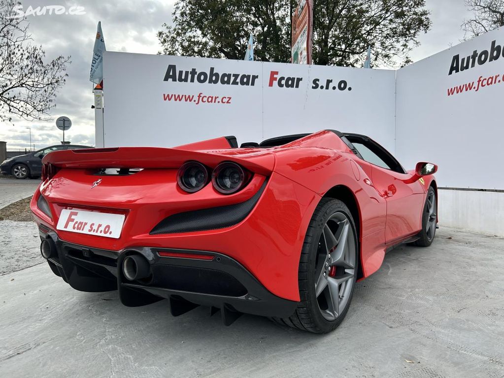 Ferrari F8