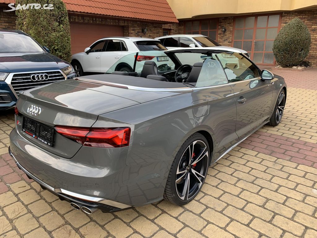 Audi S5