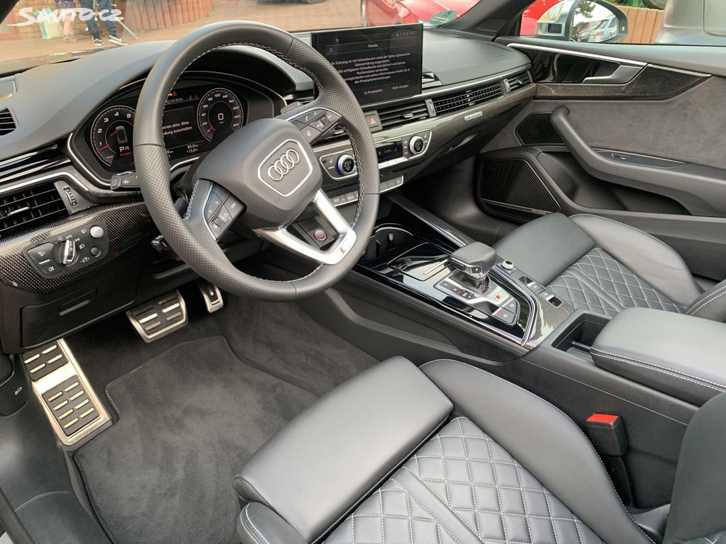 Audi S5