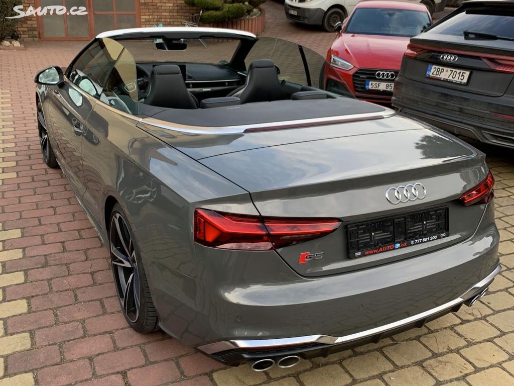 Audi S5