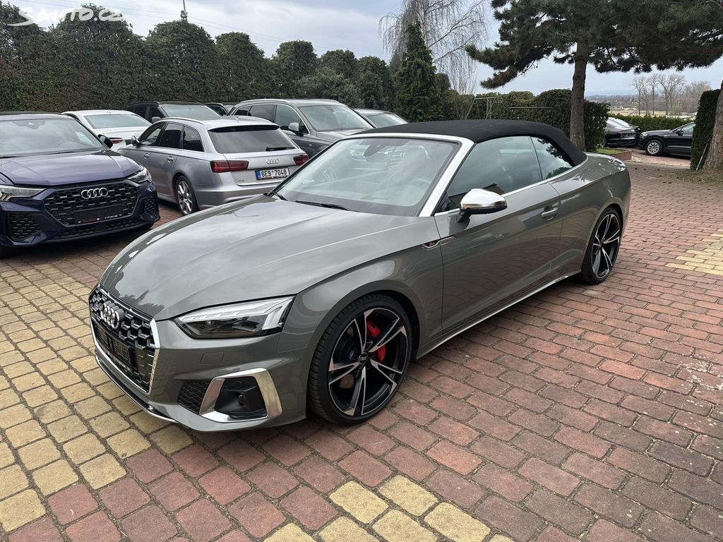 Audi S5