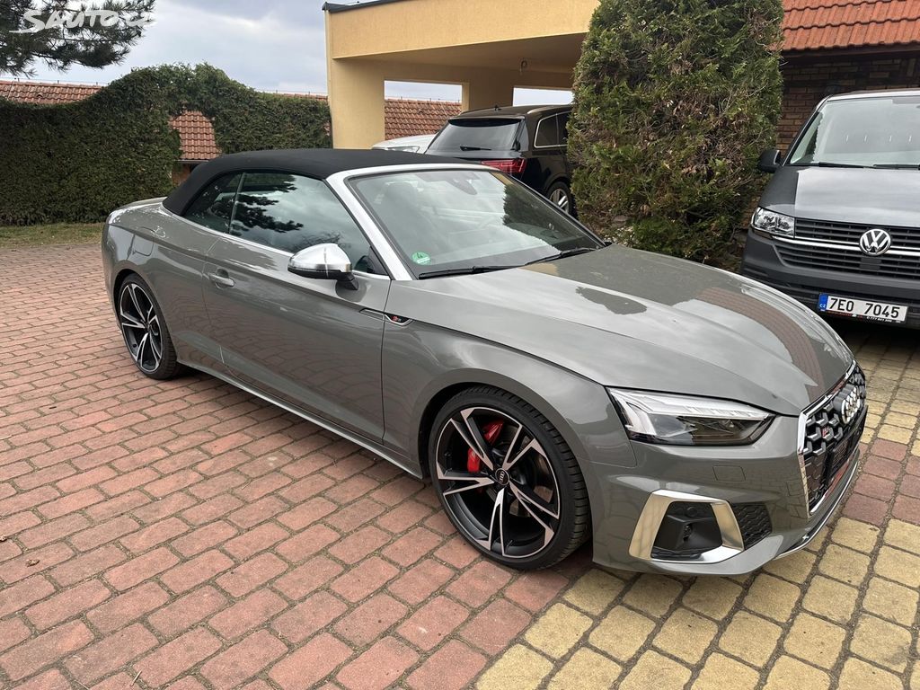 Audi S5