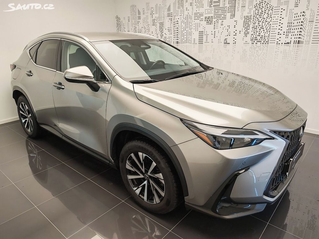 Lexus NX 450h+