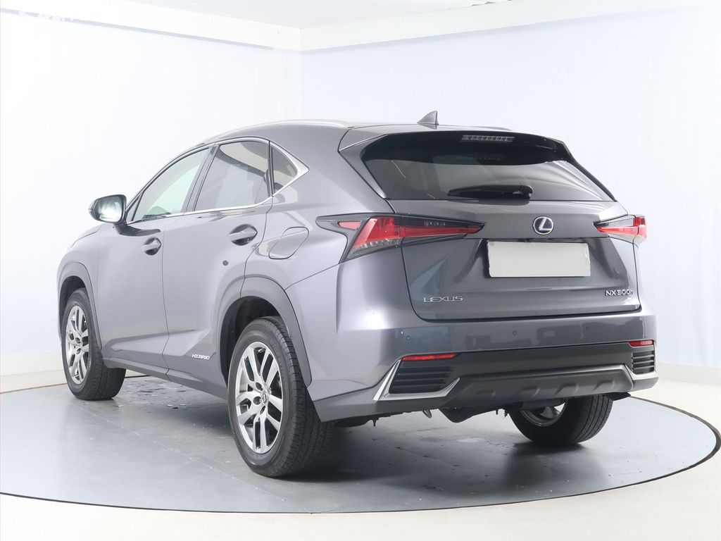 Lexus NX 300h