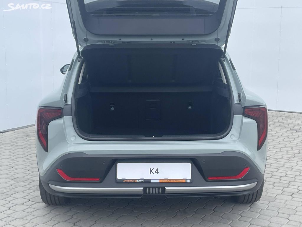 Kia K4