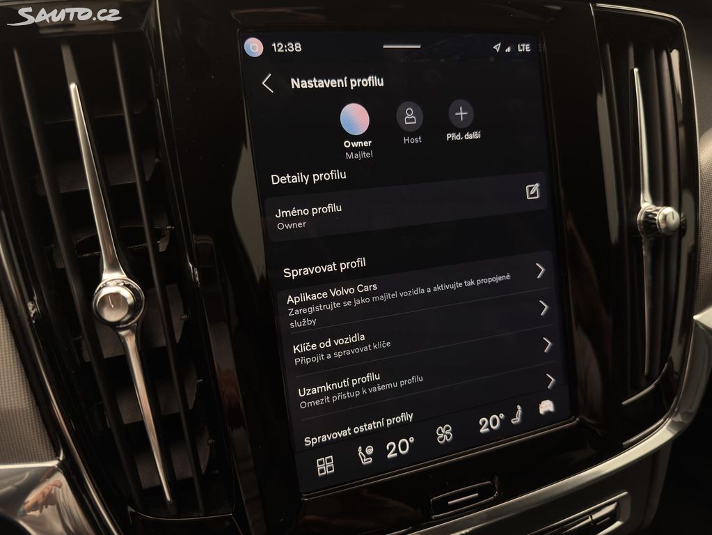 Volvo V90