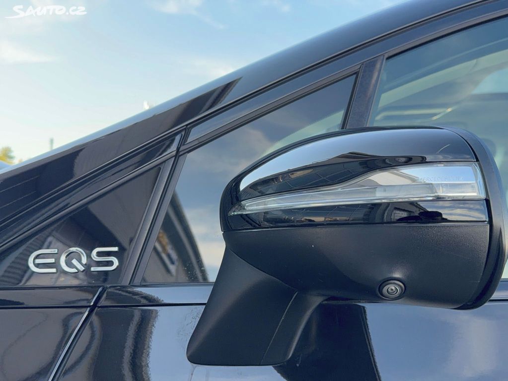 Mercedes-Benz EQS