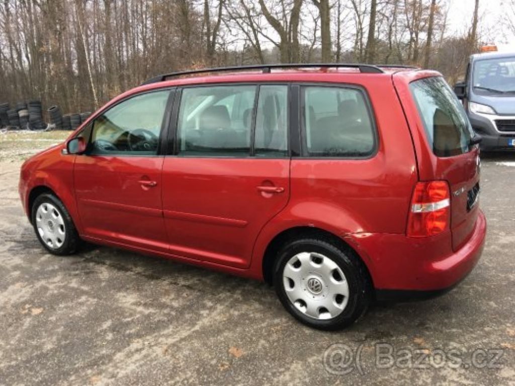 Volkswagen Touran, 1.9 TDI 77KW 7-MÍST - fotka 3