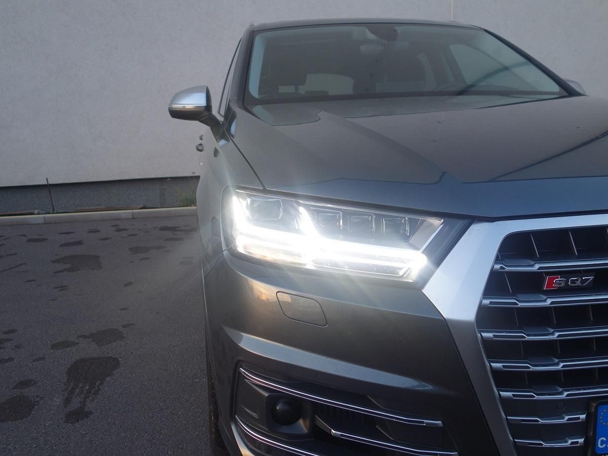 Audi SQ7, 4,0 TDI V8 FULL Zaruka do 2021 - fotka 6