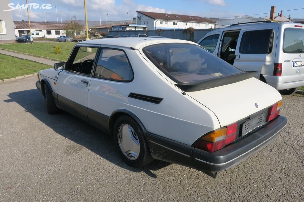 Saab 900, 2.0 TURBO, KLIMA, KŮŽE - fotka 3