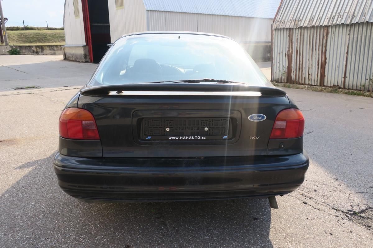 Ford Mondeo, 2.0i SPORT 4X4 GHIA - fotka 5