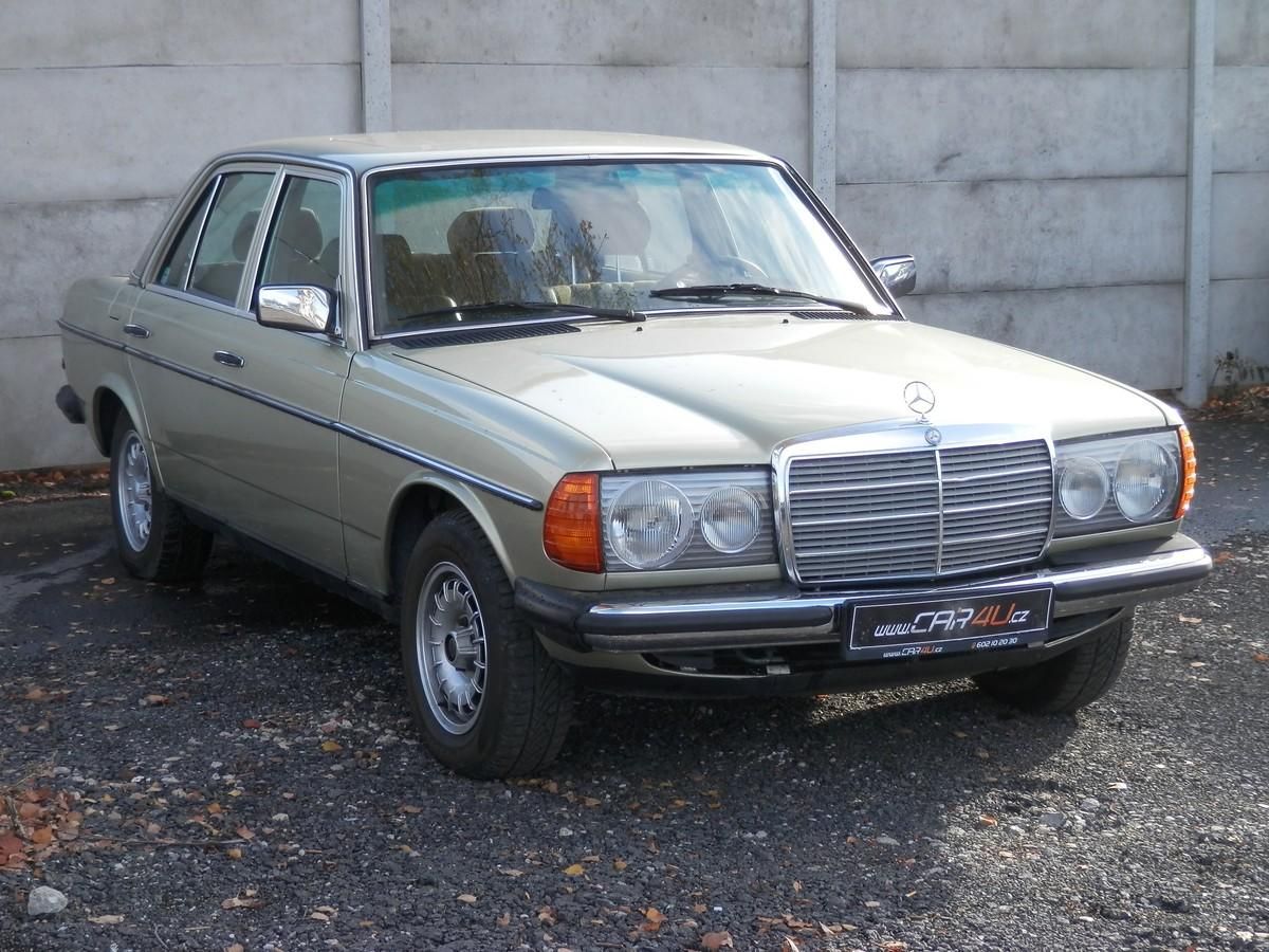 Mercedes-Benz 123, 230E AUTOMAT - fotka 3