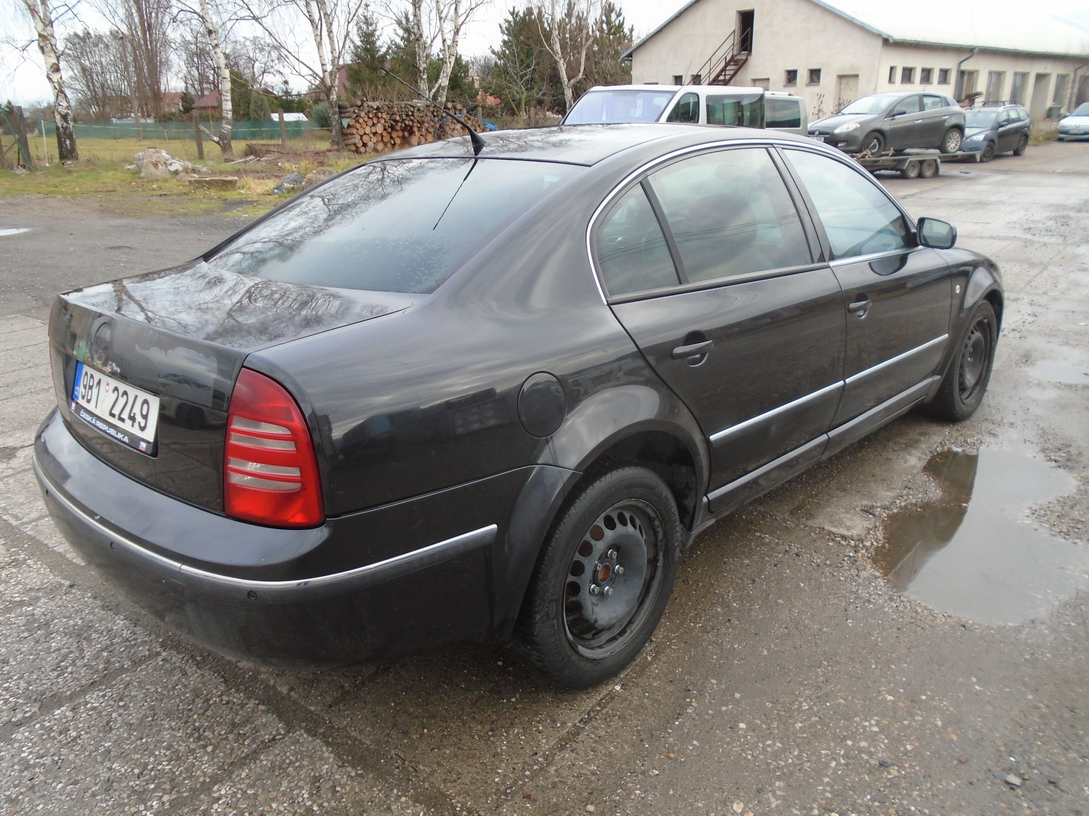 Škoda Superb, 2.5TDi120kw,ČR,KŮŽE,AUTOMAT - fotka 5