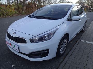 1,4 , 66kW, hatchback