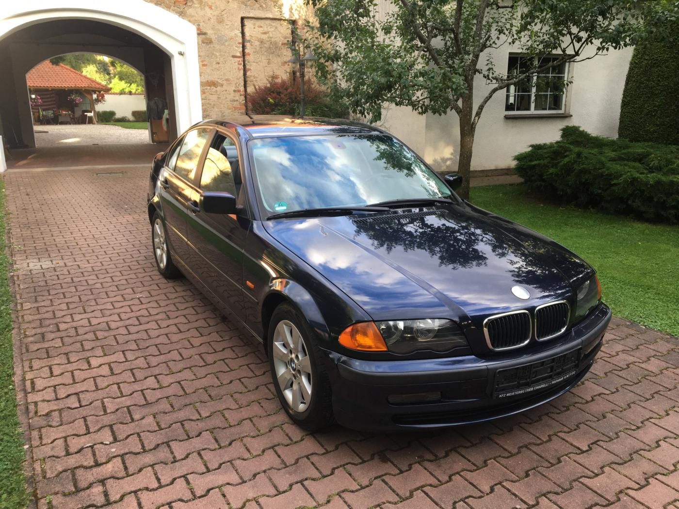 BMW Řada 3, 318i Dg.Klima.77kw. - fotka 2