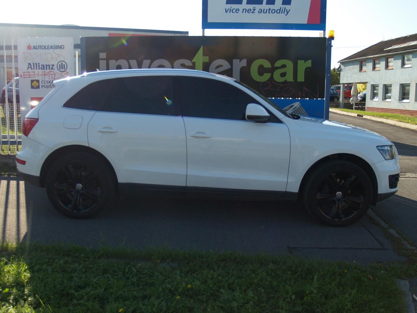 Audi Q5, 2,0TDI 4x4 - fotka 6