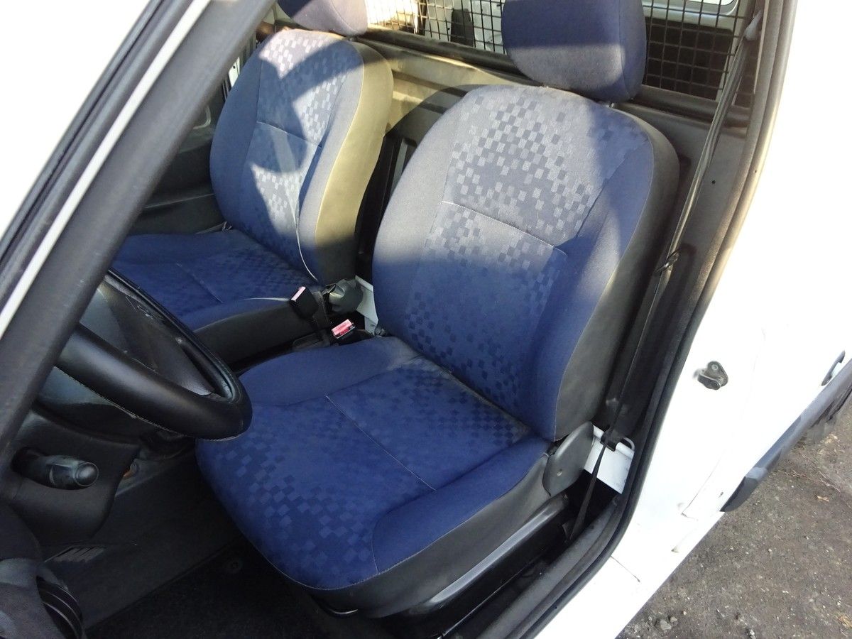 Peugeot Partner, 'Ranch' 1,4 i 55kW BEZ KOROZE - fotka 5