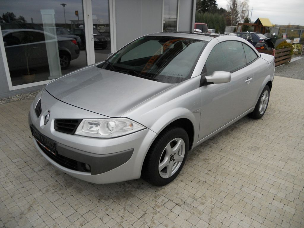 Renault Mégane, CABRIO 1,6 16V KLIMA, SERVISKA - fotka 2
