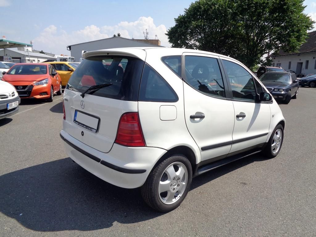 Mercedes-Benz Třídy A, A160 - fotka 3