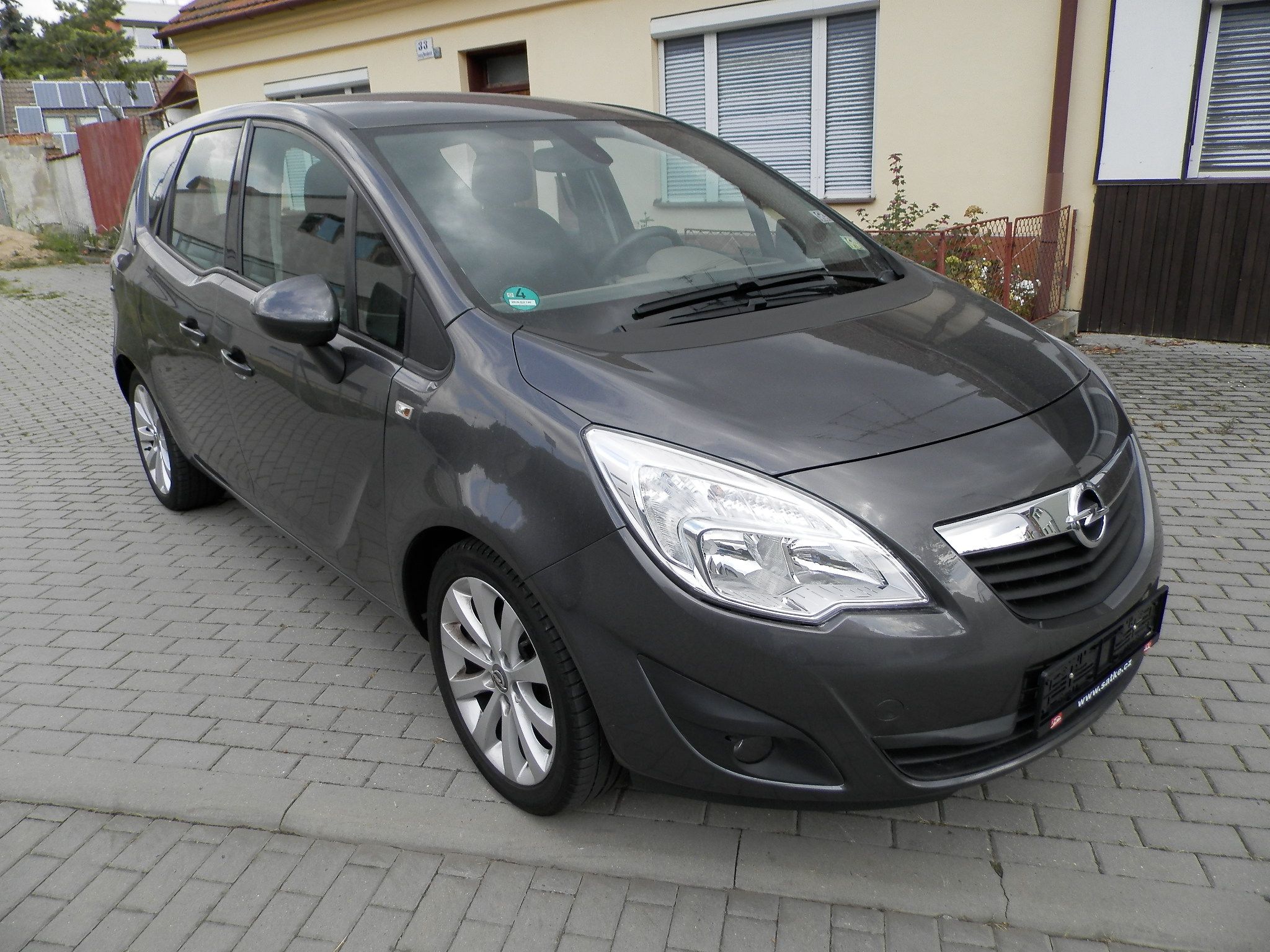 Opel Meriva, 1,4 16V TURBO - fotka 3