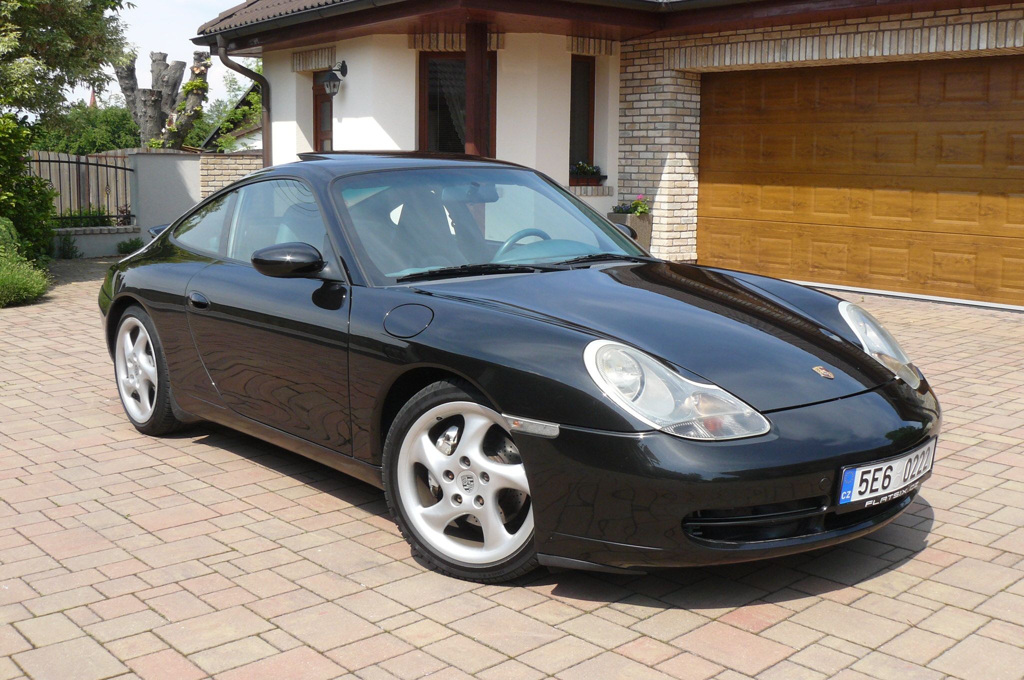 Porsche 911, CARRERA 4