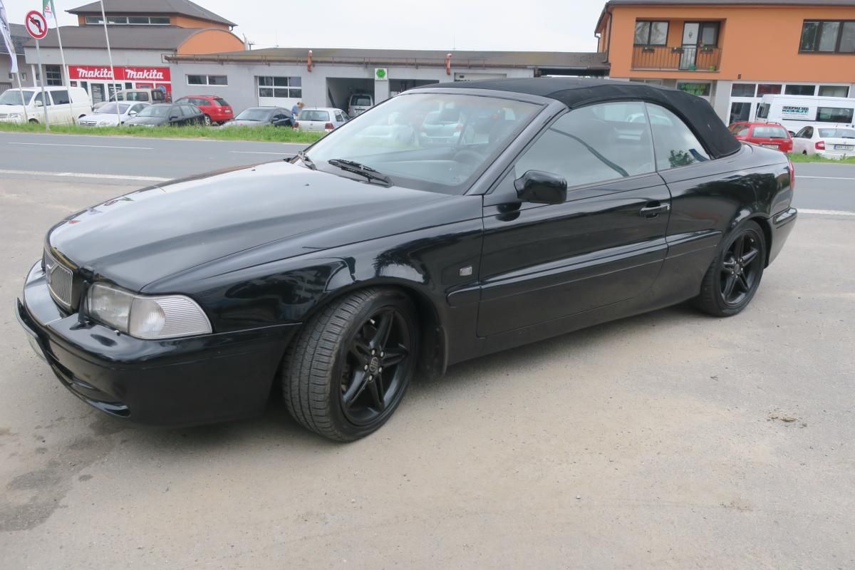Volvo C70, 2.0i TURBO + LPG - fotka 2