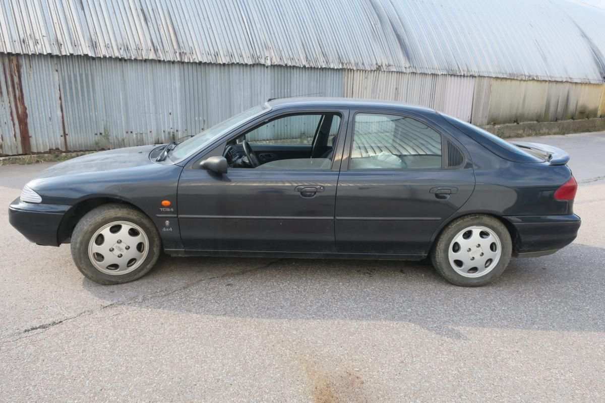 Ford Mondeo, 2.0i SPORT 4X4 GHIA - fotka 3