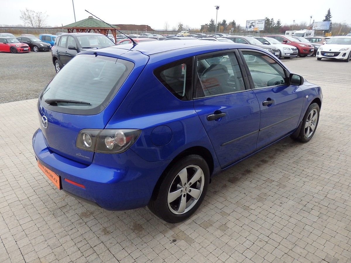 Mazda 3, 1,6 HDi 80kW KLIMA, SERVISKA - fotka 4