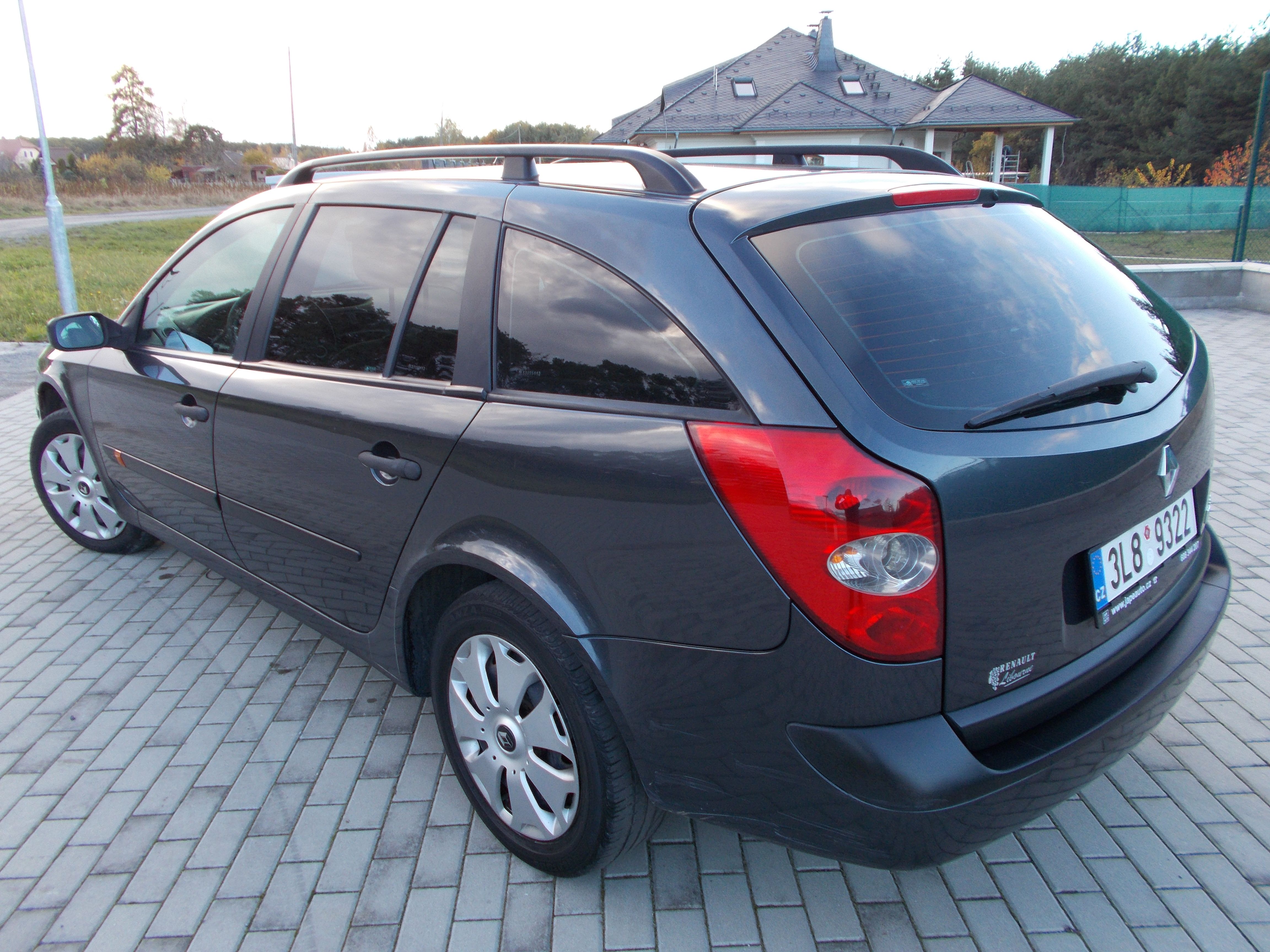 Renault Laguna, 1,9DCi74kw,KLIMA,NEPOJÍZDNÝ - fotka 6