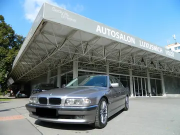 BMW Řada 7, 730D E38 142kW