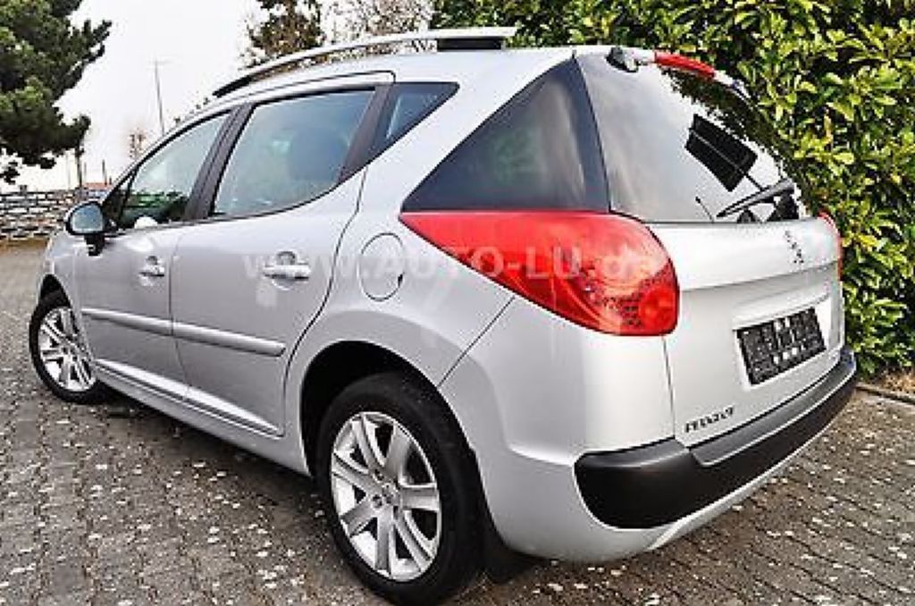 Peugeot 207, SW 1.6 VTi Sport serviska - fotka 3