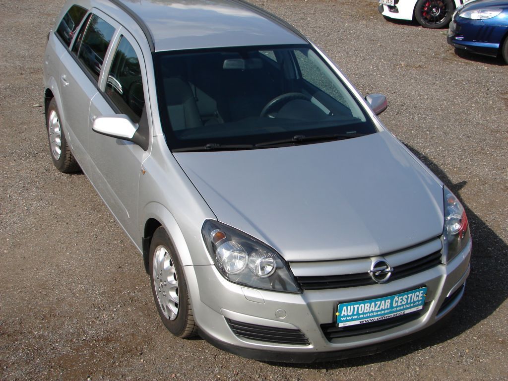 Opel Astra, 1.7 CDTI ecoFLEX - fotka 3