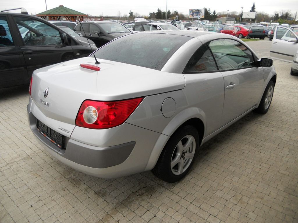 Renault Mégane, CABRIO 1,6 16V KLIMA, SERVISKA - fotka 4