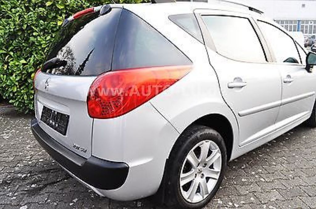 Peugeot 207, SW 1.6 VTi Sport serviska - fotka 4