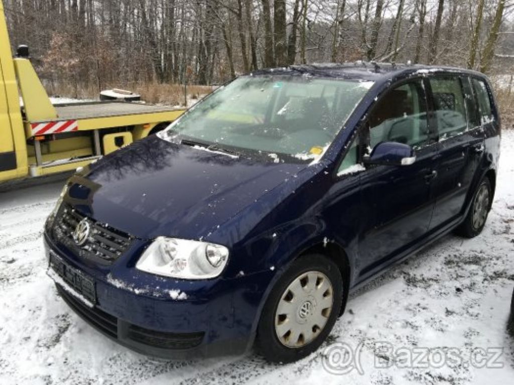 Volkswagen Touran, 1.6 FSI TAŽNÉ SERVISKA