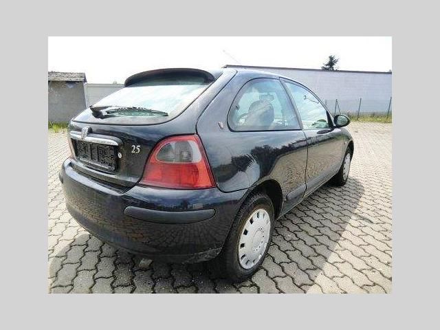 Rover 25, 2.0 Dti - fotka 2