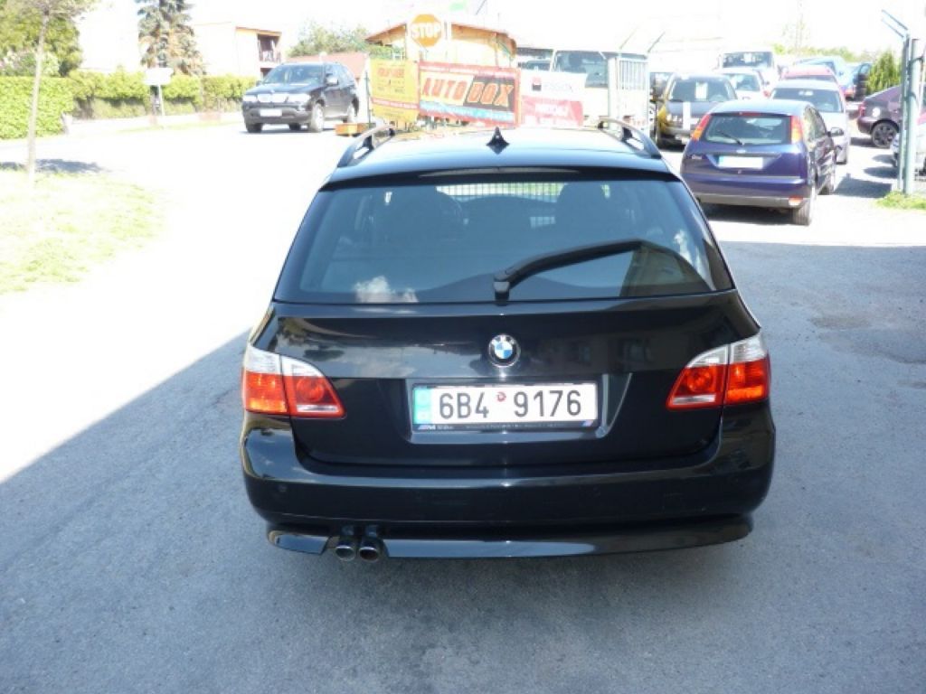 BMW Řada 5, 525D.Klima.S.Kn.130kw - fotka 5