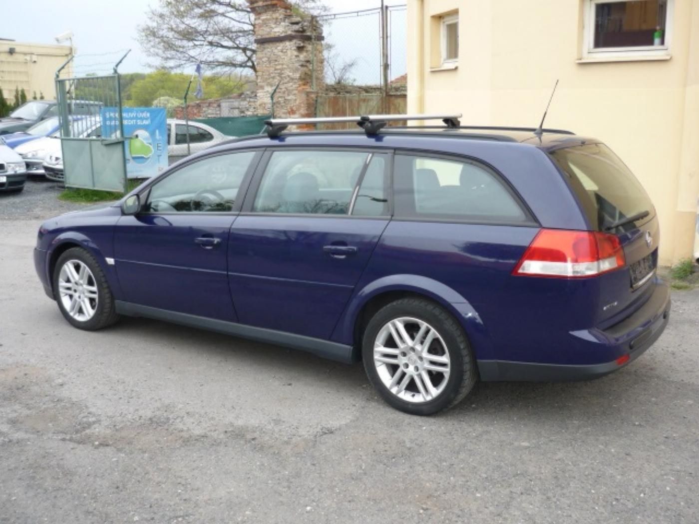 Opel Vectra, 2.0 DTI.Klima.74kw.S.kn - fotka 6
