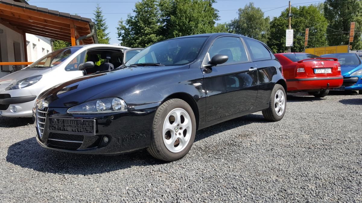 Alfa Romeo 147, 1.6 77KW KLIMA SERVIS KNIHA