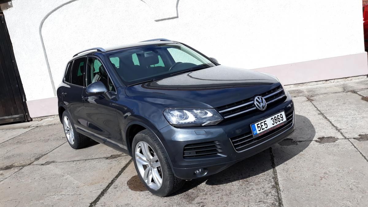 Volkswagen Touareg, 3.0TDI 180KW NAVI ALU20 BIXEN - fotka 3