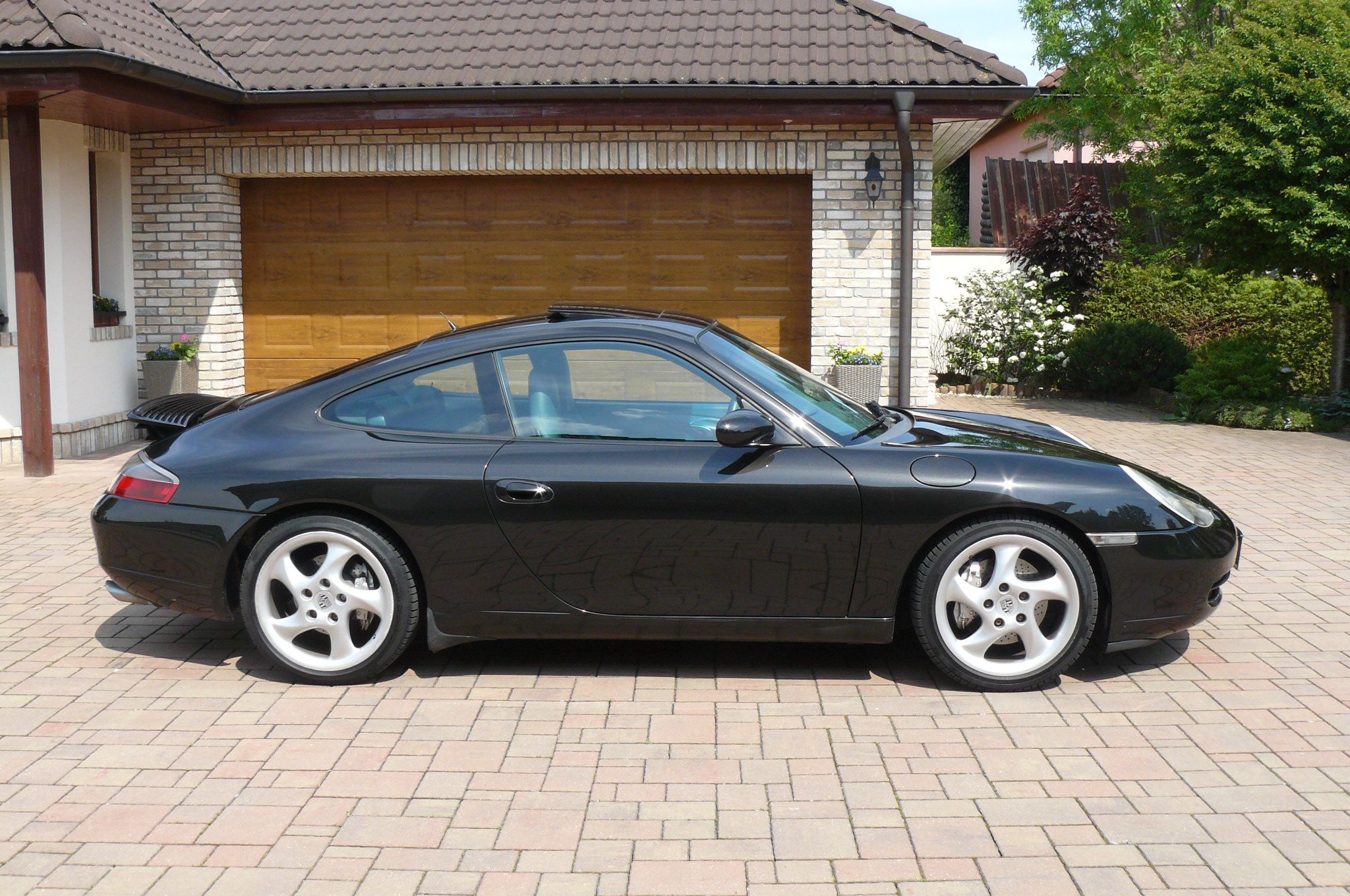 Porsche 911, CARRERA 4 - fotka 5