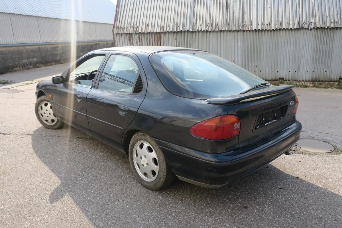 Ford Mondeo, 2.0i SPORT 4X4 GHIA - fotka 4