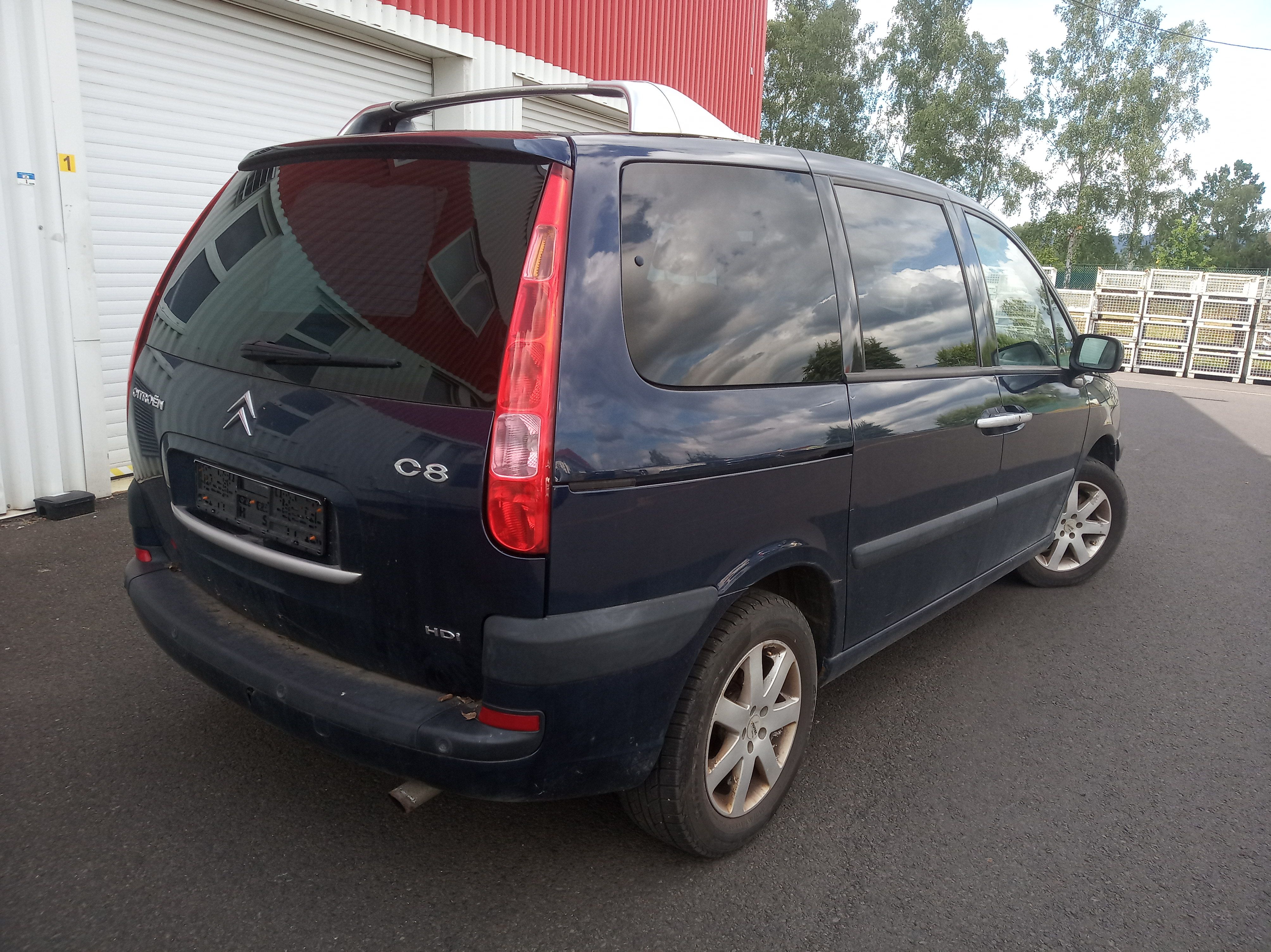 Citroën C8, 7 MISTNY - fotka 6
