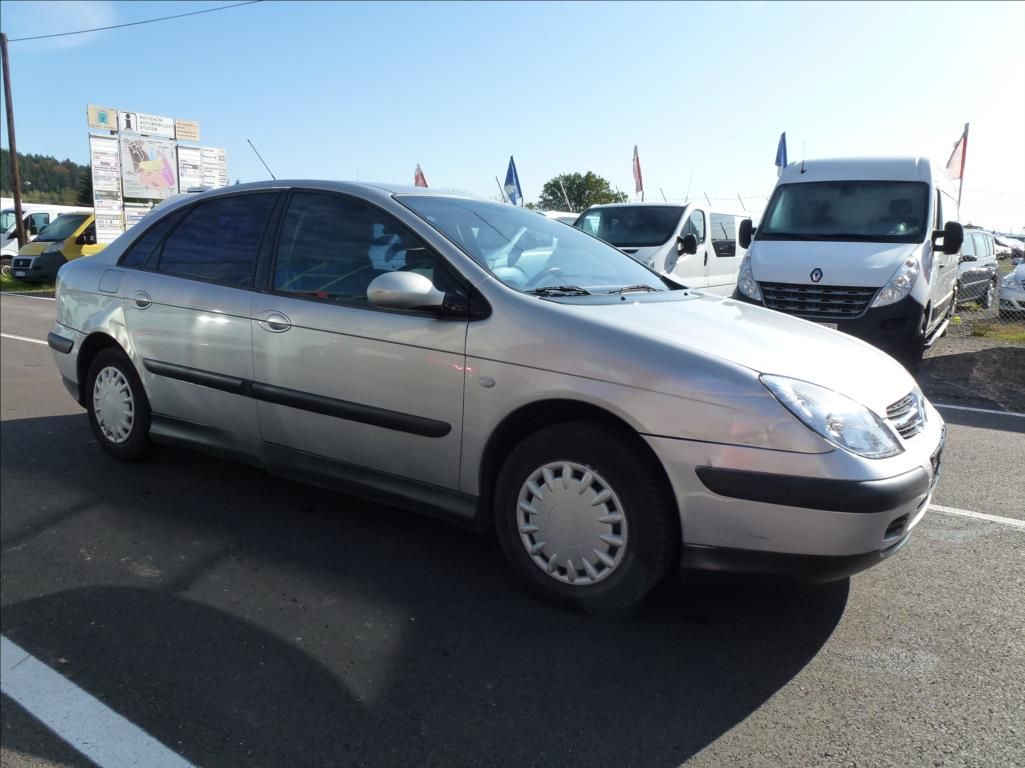 Citroën C5, 2,0   16V X - fotka 5