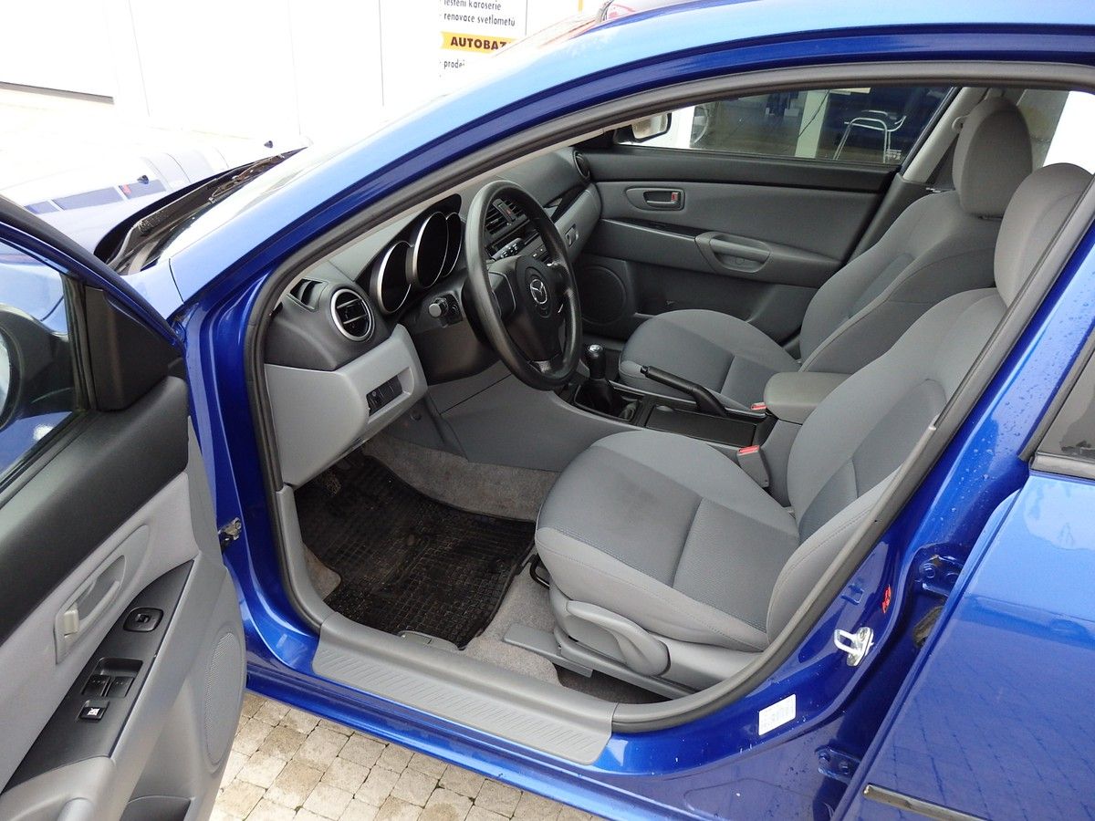 Mazda 3, 1,6 HDi 80kW KLIMA, SERVISKA - fotka 6