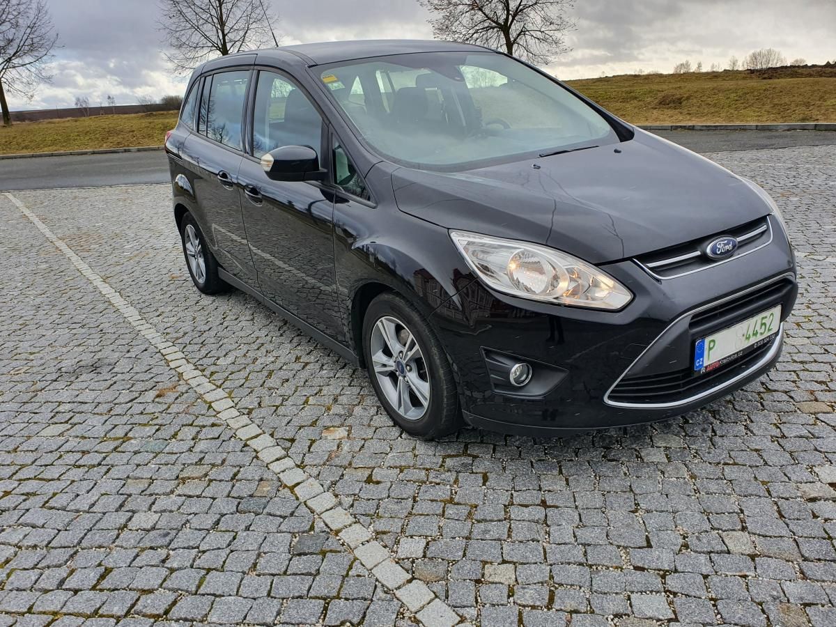 Ford Grand C-MAX, 1L 92kw, pěkný stav,  splátky - fotka 4
