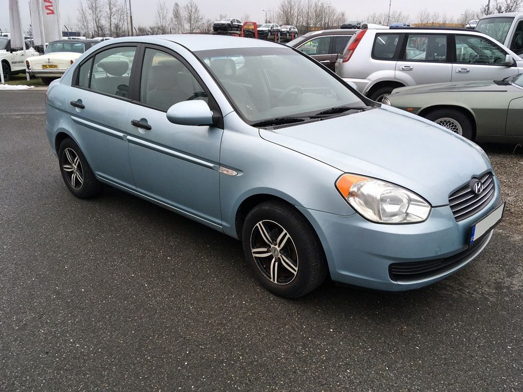 Hyundai Accent, 1.4i Active - fotka 4