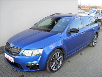 2,0 TSI RS DSG Raceblau