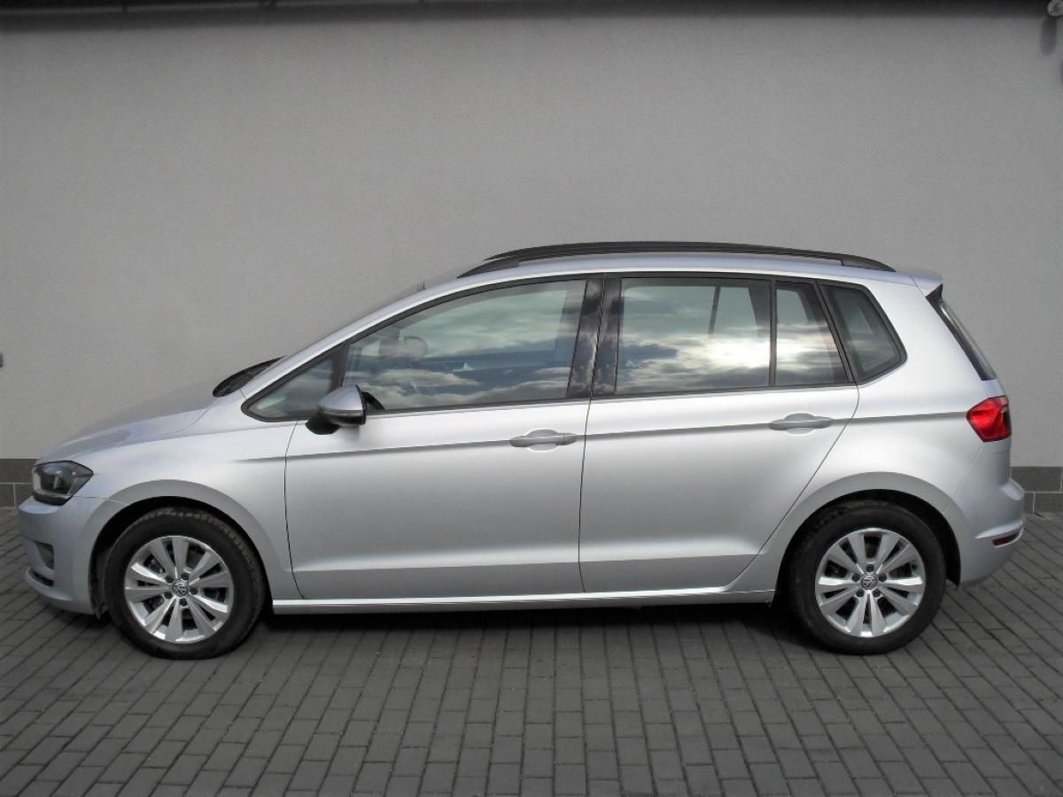 Volkswagen Golf Sportsvan, 1,6 TDI Tempomat ALU kola PDC - fotka 2